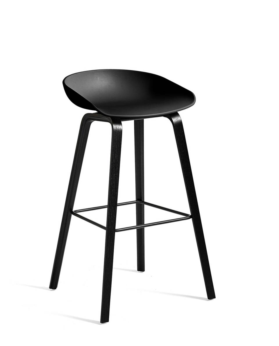 Barhocker About A Stool AAS32 water-based lacquered Oak 85 cm H