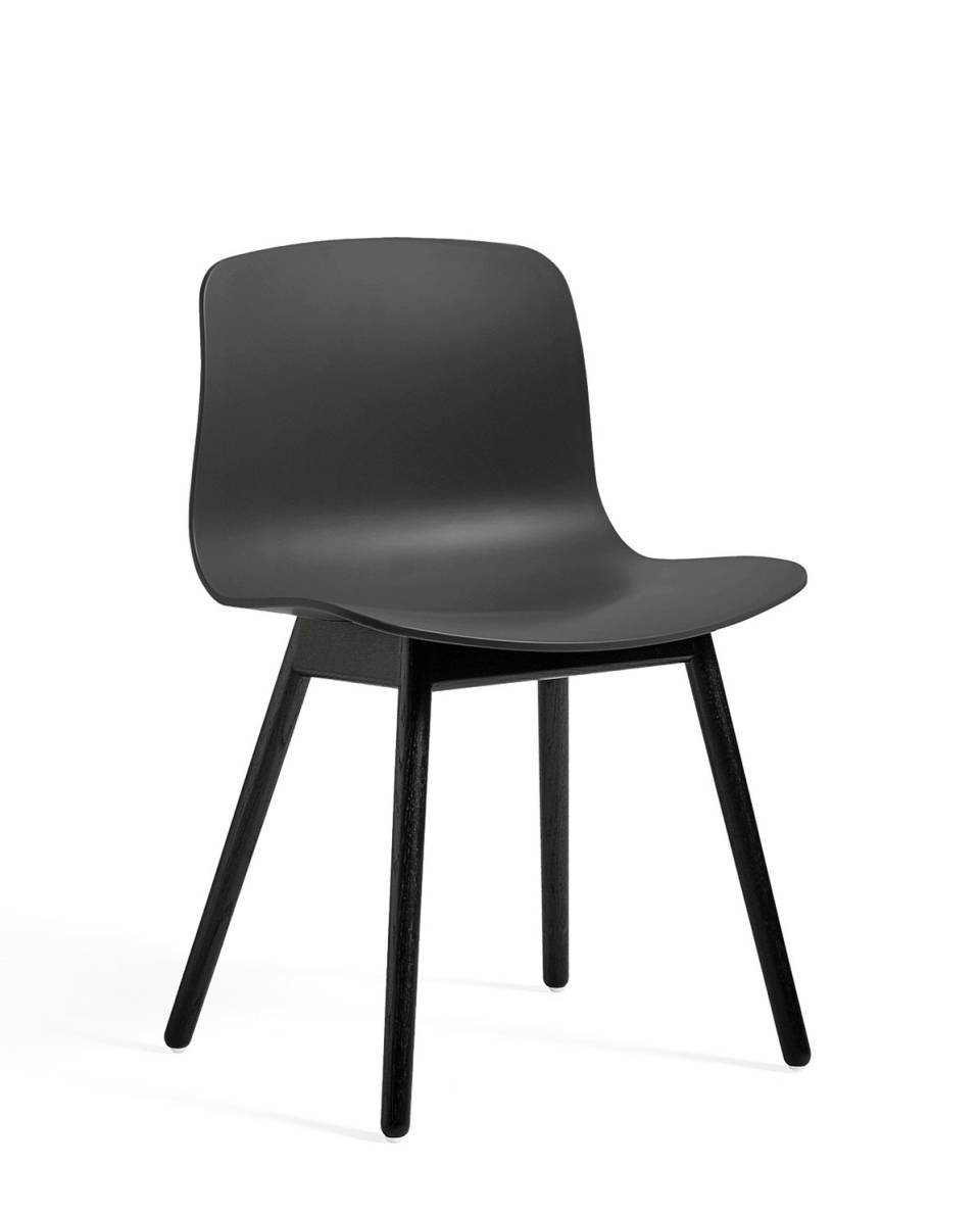 Stuhl About A Chair AAC12 water-based laquered oak 