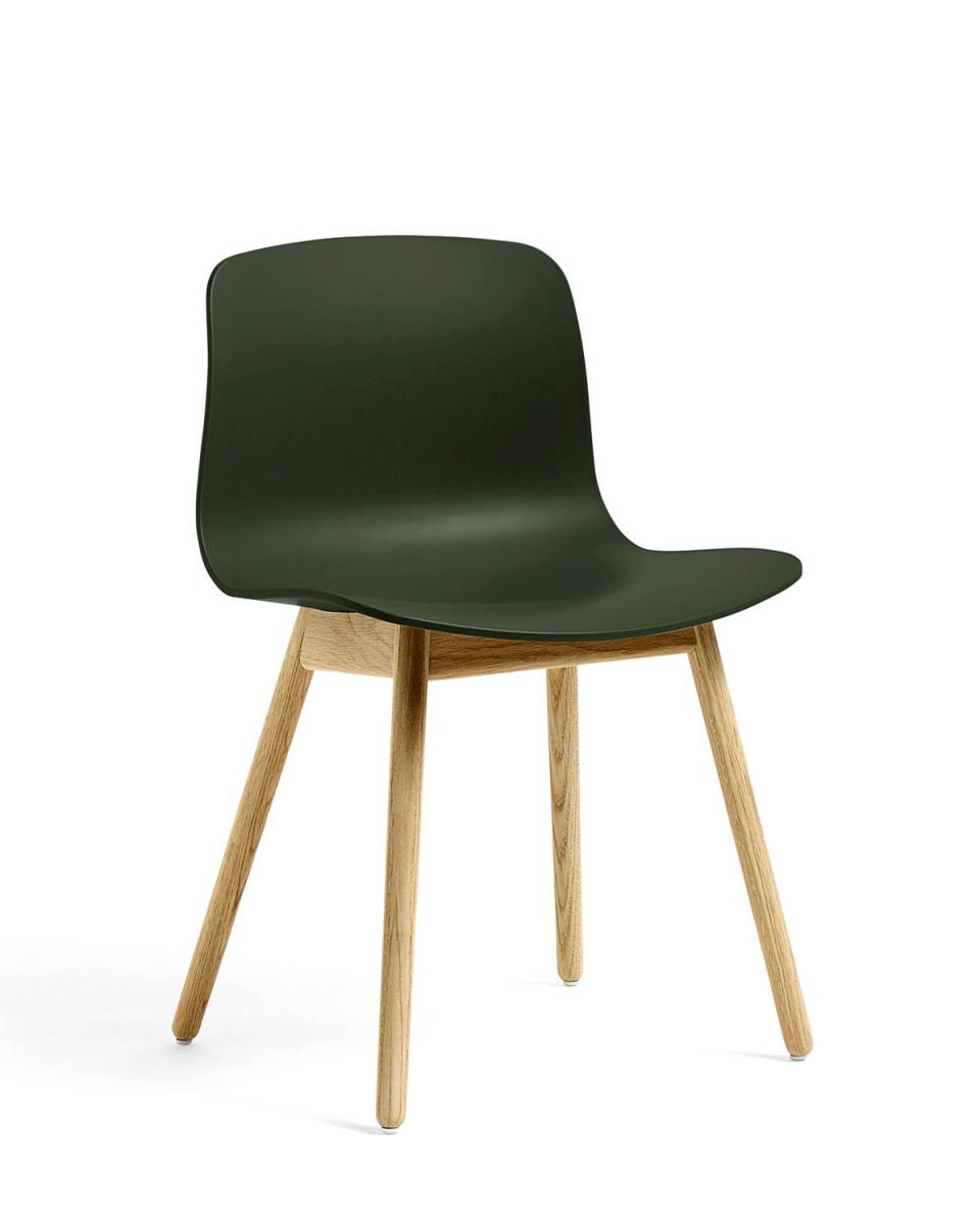 Stuhl About A Chair AAC12 water-based laquered oak 