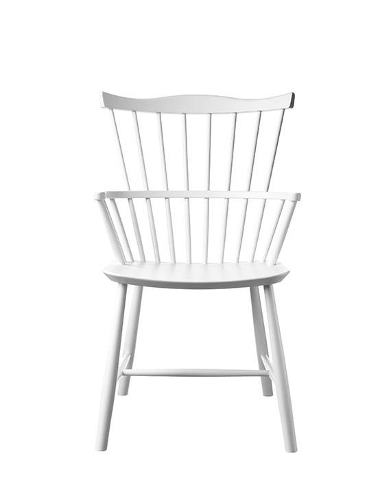 Stuhl J52B 