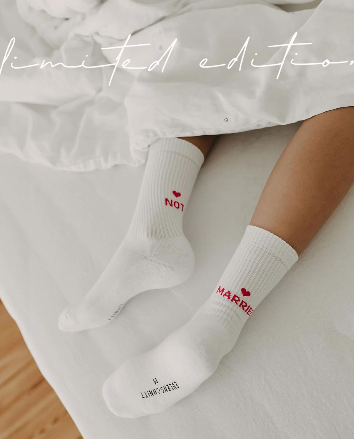 Limited Edition Socken Not Married weiß Größe 39-42 One Size