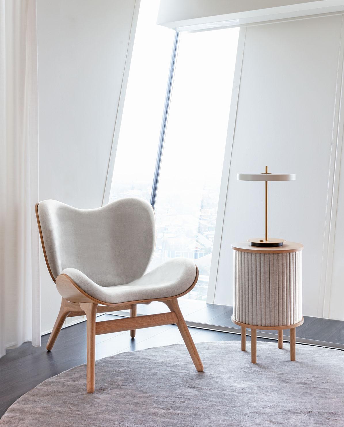 Stuhl Lounge Chair A Conversation Piece Low recycelt One Size