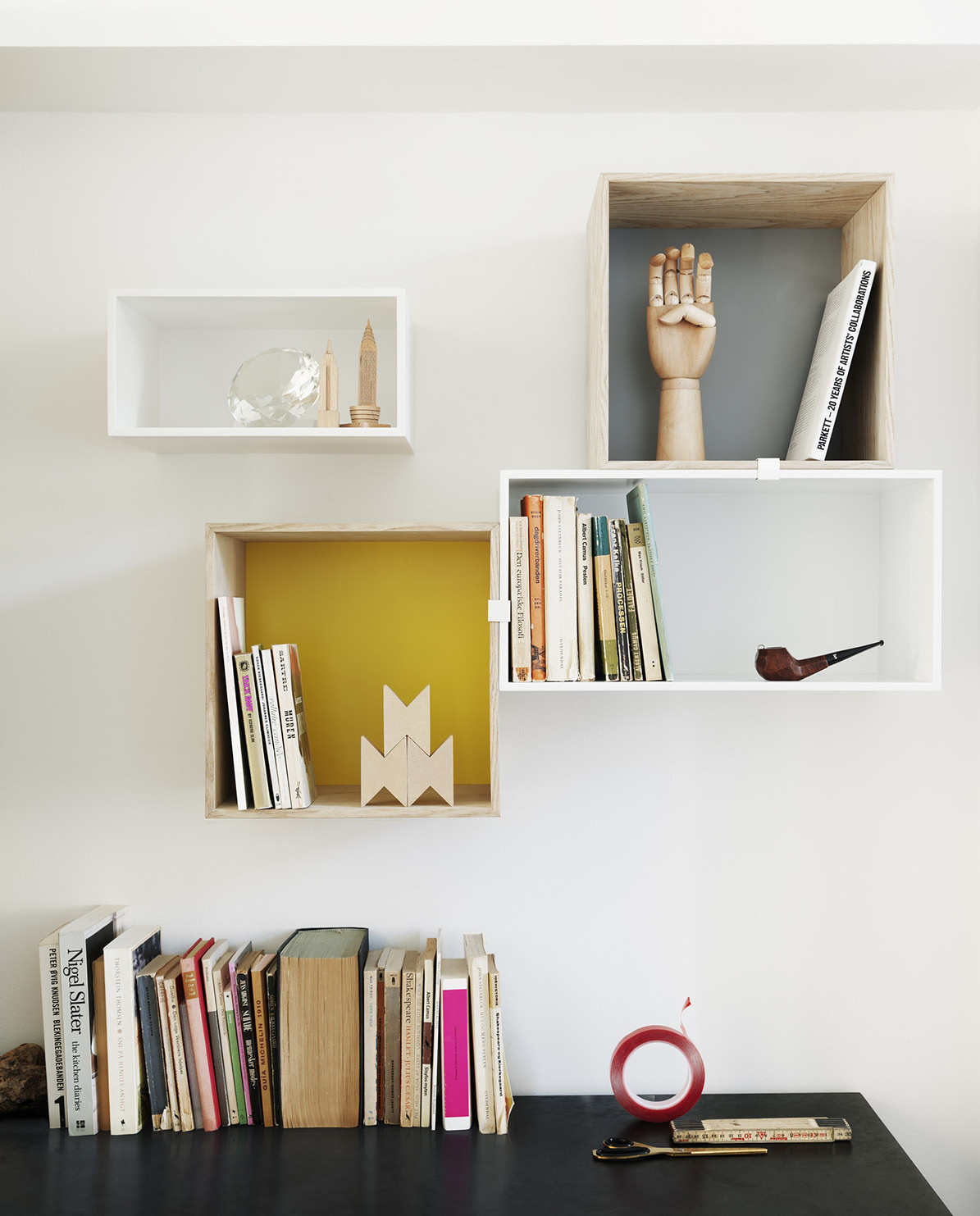 Muuto Wandregal Mini Stacked Small One Size
