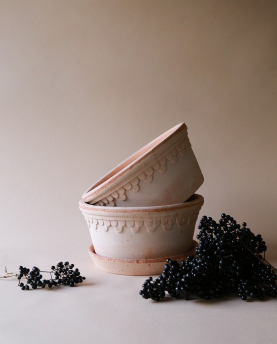 Bergs Potter Blumentopf The Københavner Raw Low Pot inkl. Untersetzer