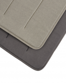 Muuto Sitzkissen Twitell für Outdoor Bank Linear Steel Bench