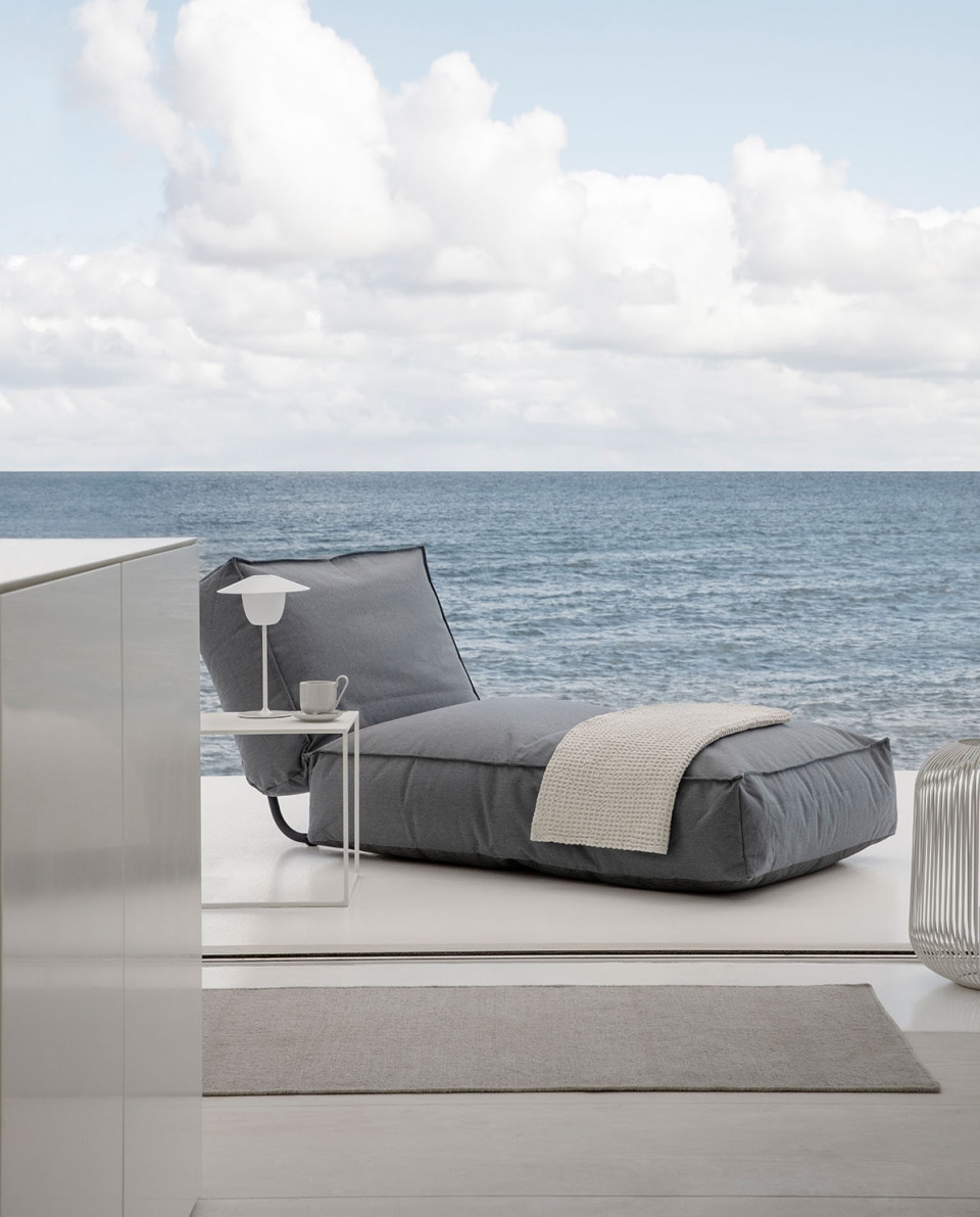 blomus Bett Daybed Stay Outdoor 2