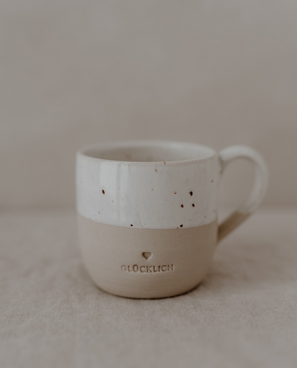 Eulenschnitt Cappuccino Tasse Glücklich 2
