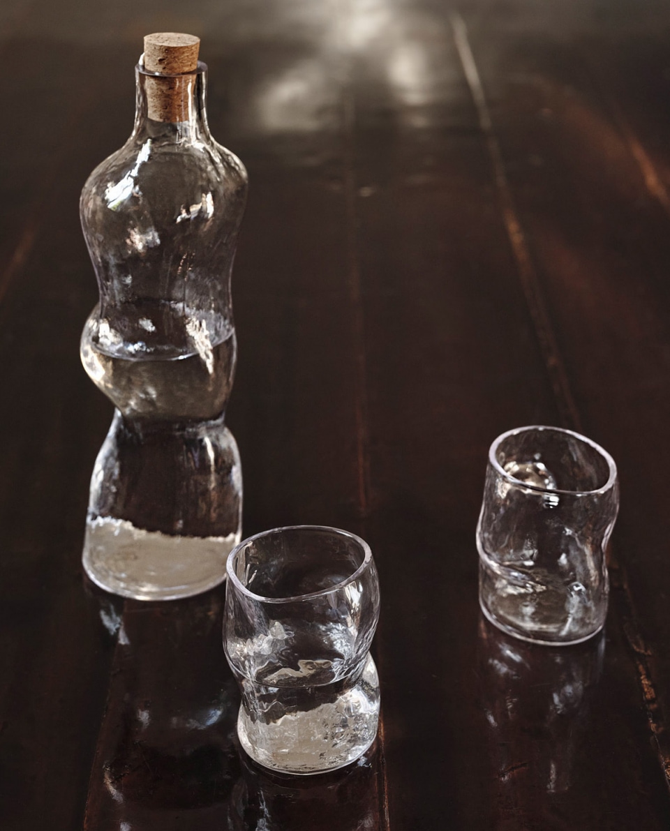 Ferm Living Flasche Dimple clear 2
