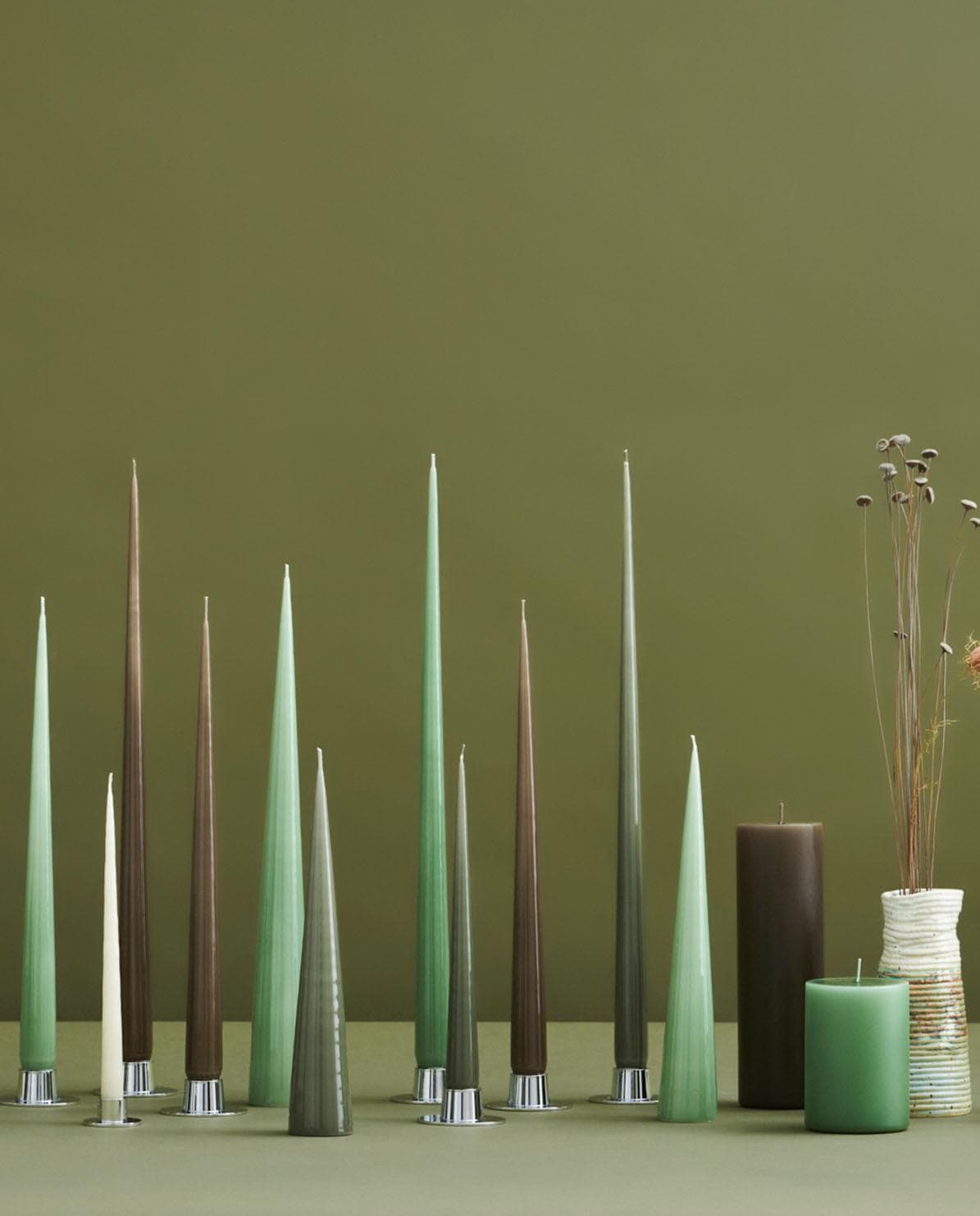 Kegelkerze Set Cone Candles 25 cm H