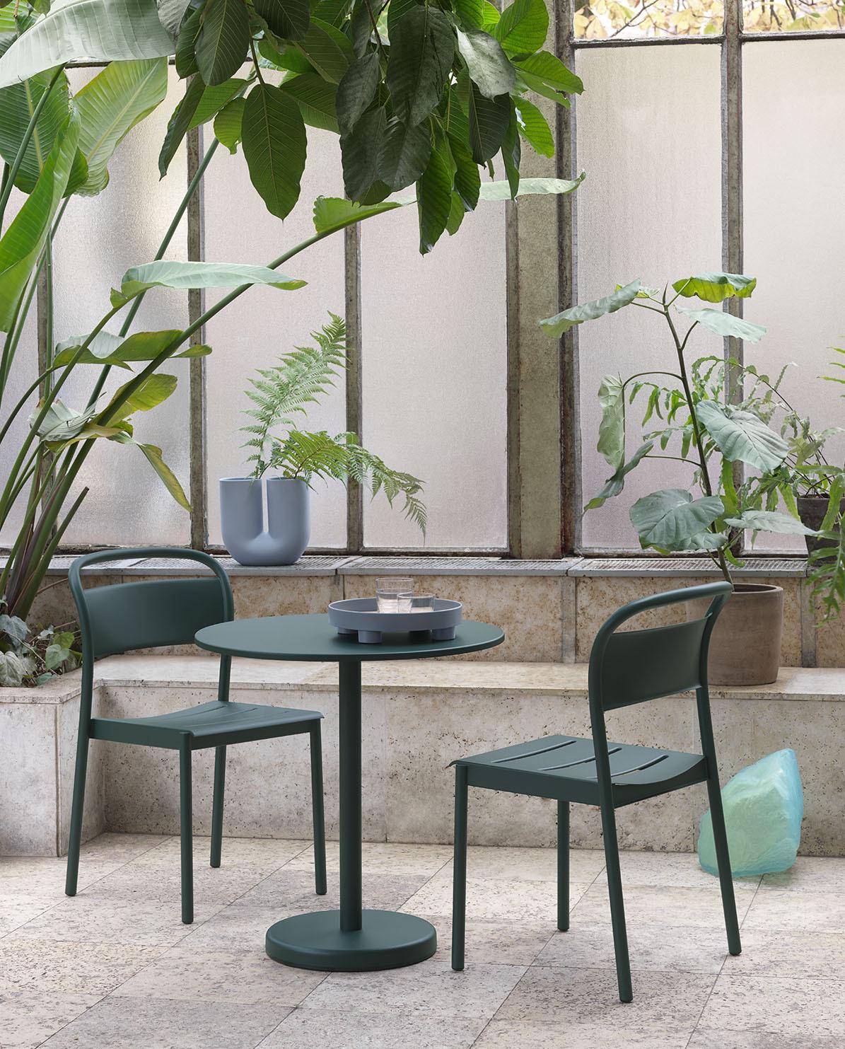 Outdoor Tisch Linear Steel Café Table round One Size
