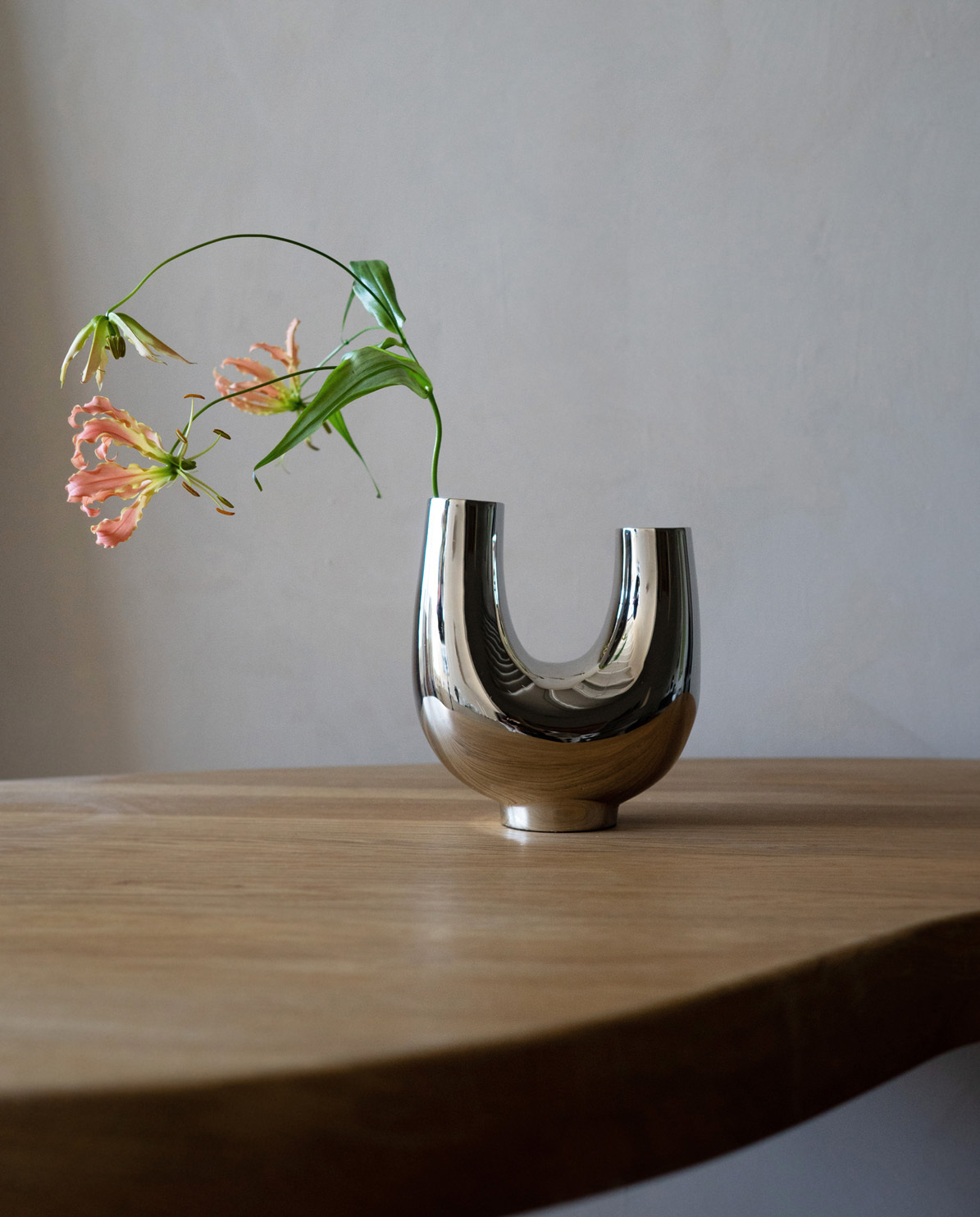 Hein Studio Vase Kazumi Nickel One Size