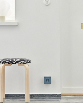 Avolt Mehrfachstecker Square 2 USB C wall mounted
