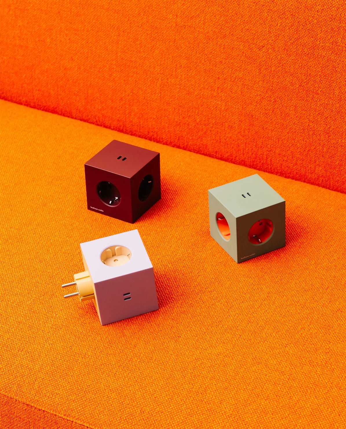 Avolt Mehrfachstecker Square 2 USB-C Limited Edition Bauhaus-Archiv One Size