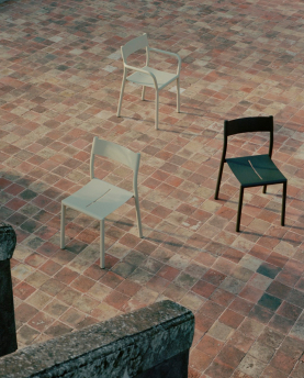 NEW WORKS Outdoor Stuhl May
