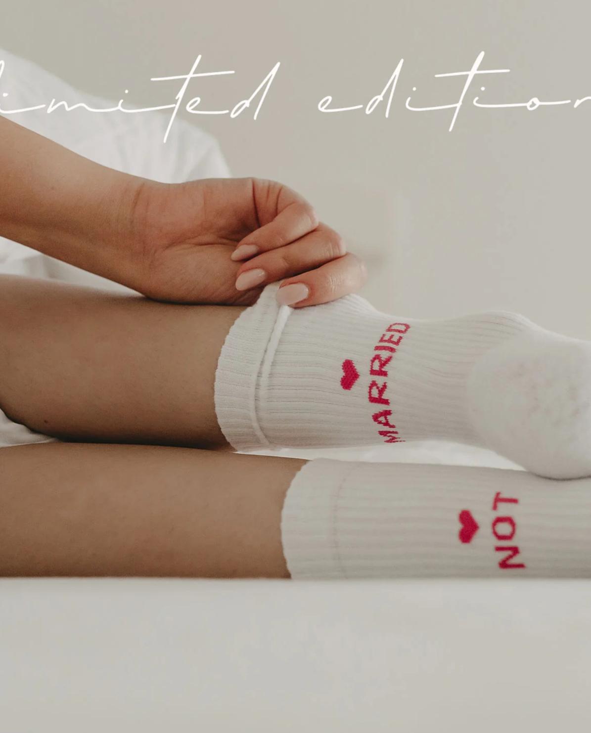 Limited Edition Socken Not Married weiß Größe 39-42 One Size