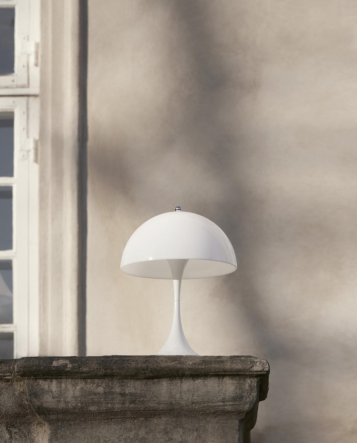 Tischleuchte Panthella Opal 250 portable white V3 One Size