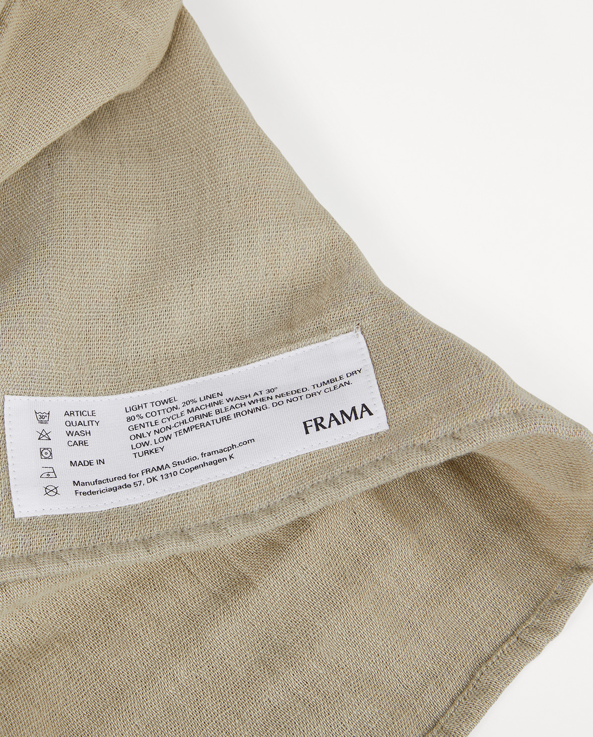 Frama Handtuch Light 140 x 70 cm