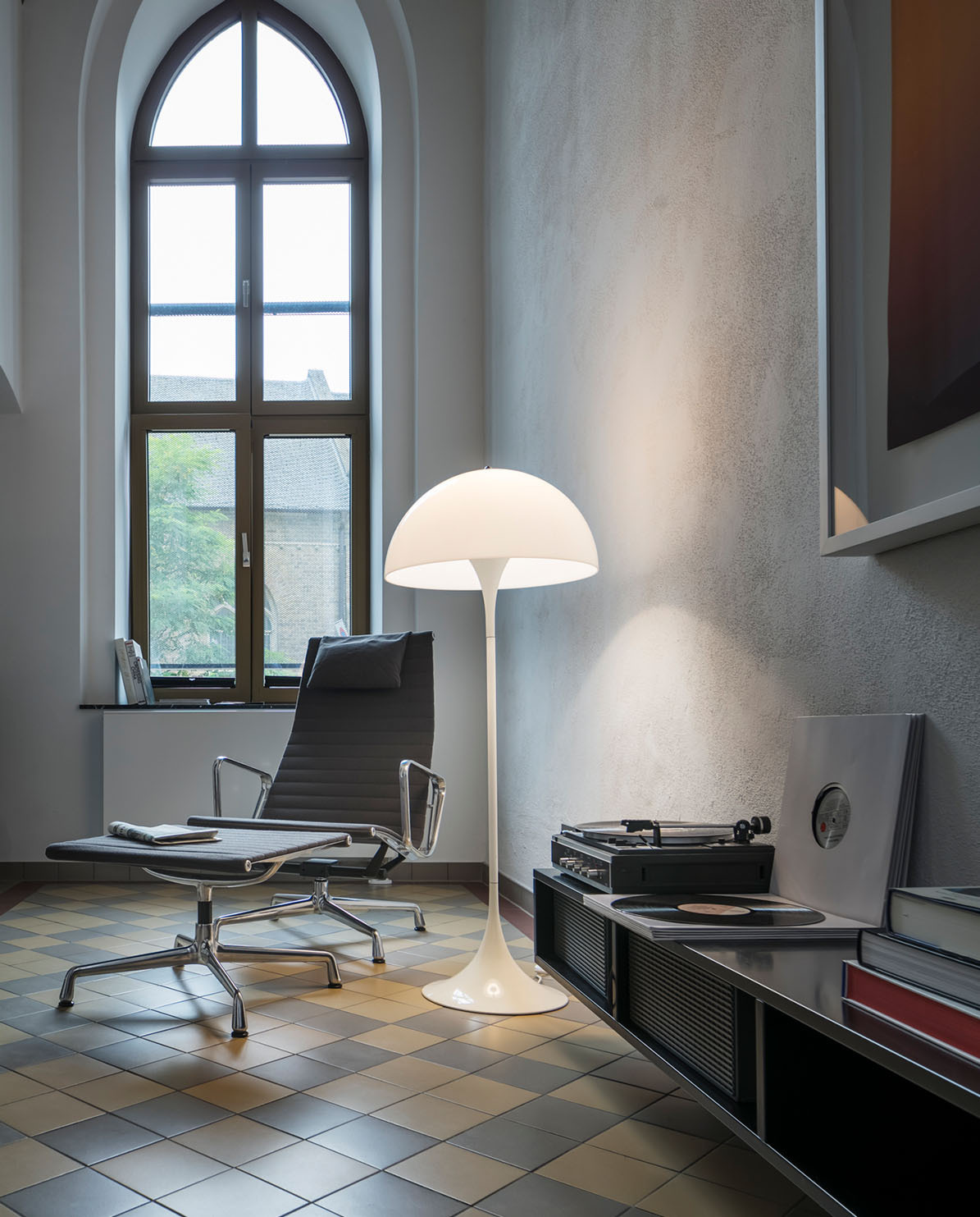 Louis Poulsen Stehleuchte Panthella Floor One Size