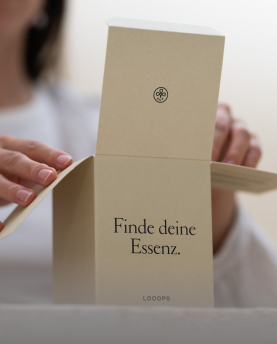 LOOOPS Duftkerze Blütezeit