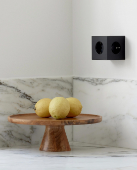 Avolt Mehrfachstecker Square 2 USB C wall mounted